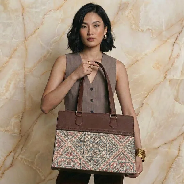 Brown_Fabric_Printed_Tote_Bag_For_Women