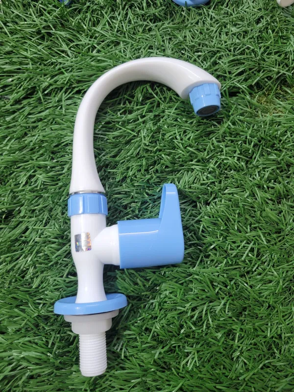 long_swan_neck