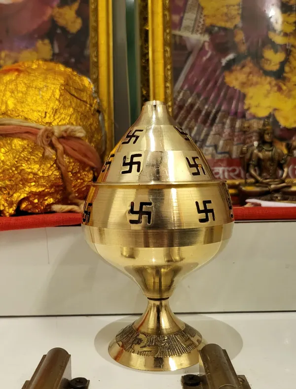 Brass_Akhand_Diya_Puja_And_Religious_Use