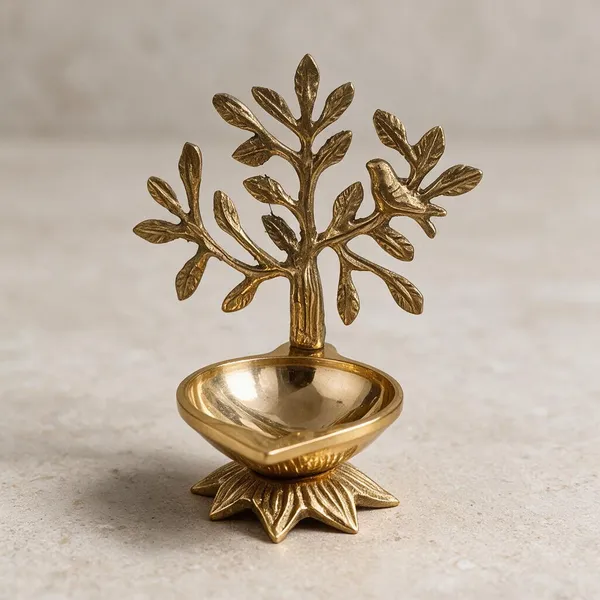 Brass_Decorative_Tree_Motif_Diya_Oil_Lamp