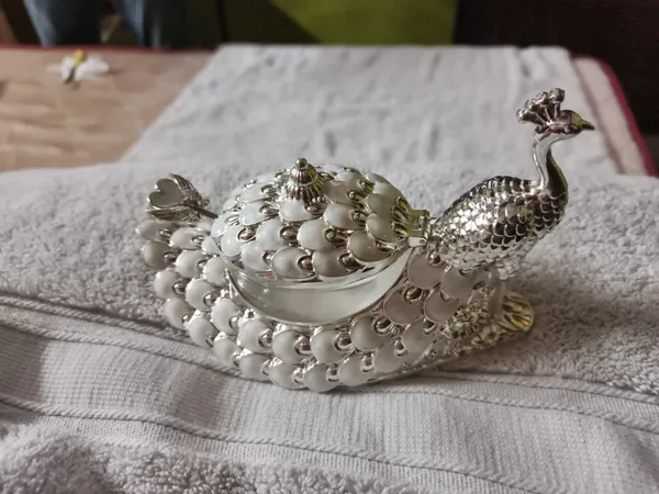 Silver-Tone_Peacock_Design_Serving_Bowl_With_Spoon