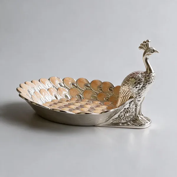 Metal_Peacock_Design_Decorative_Serving_Tray