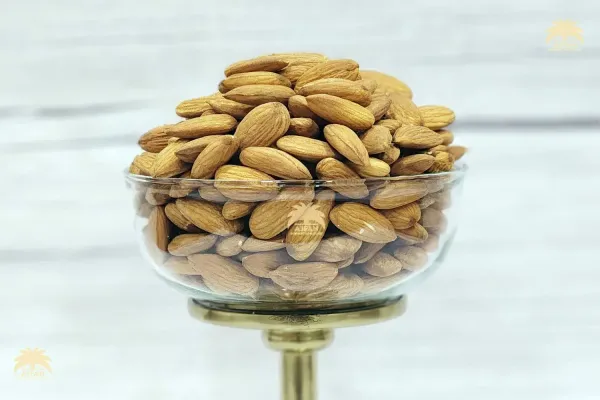 Almond_Giri_Premium_Badam_Kernels