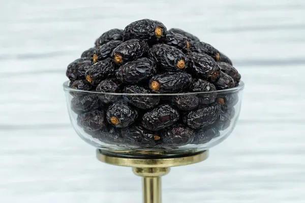 Pure_Ajwa_Dates