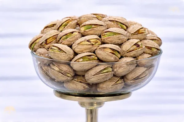 Pista_Salted_With_Shell