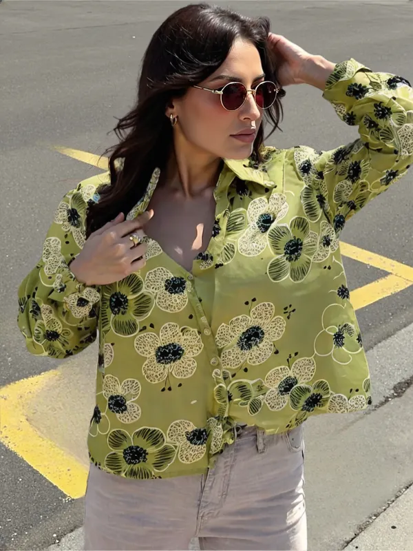 Women_S_Shirt_Parrot_Green