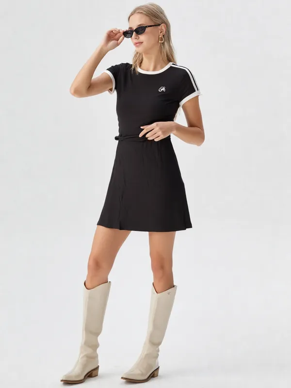 Women_S_Sporty_Casual_Tunic_With_White_Trim_Navy