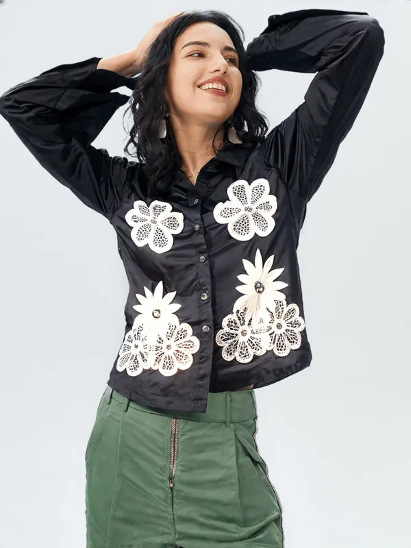 Women_S_Shirt_Black