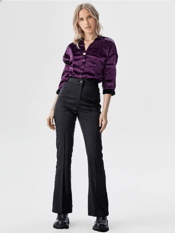 Women_S_Top_Wine