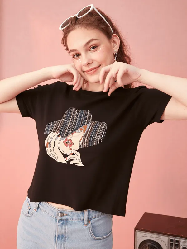 Women_S_T_Shirt_Black