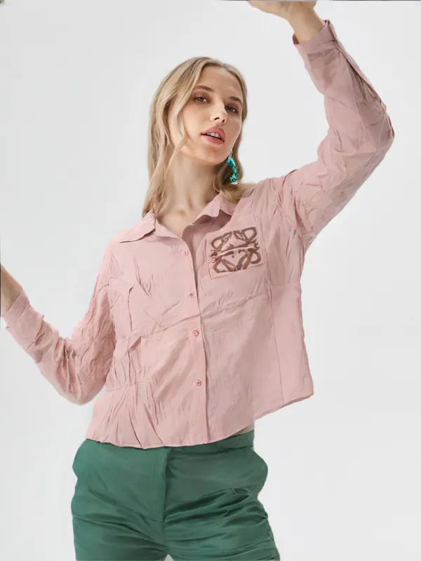 Women_S_Urban_Flow_Relaxed_Fit_Edition_Shirt_Peach
