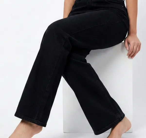 Deal_Women_S_Jean_Cp_1