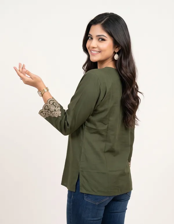Mask_Women_S_Top_Olive