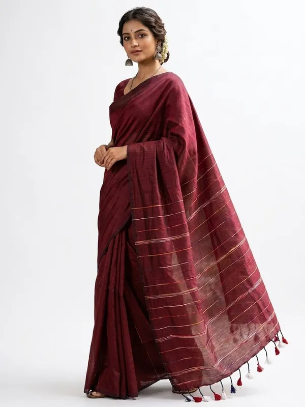 Maroon_Khesh_Cotton_Saree_For_Women