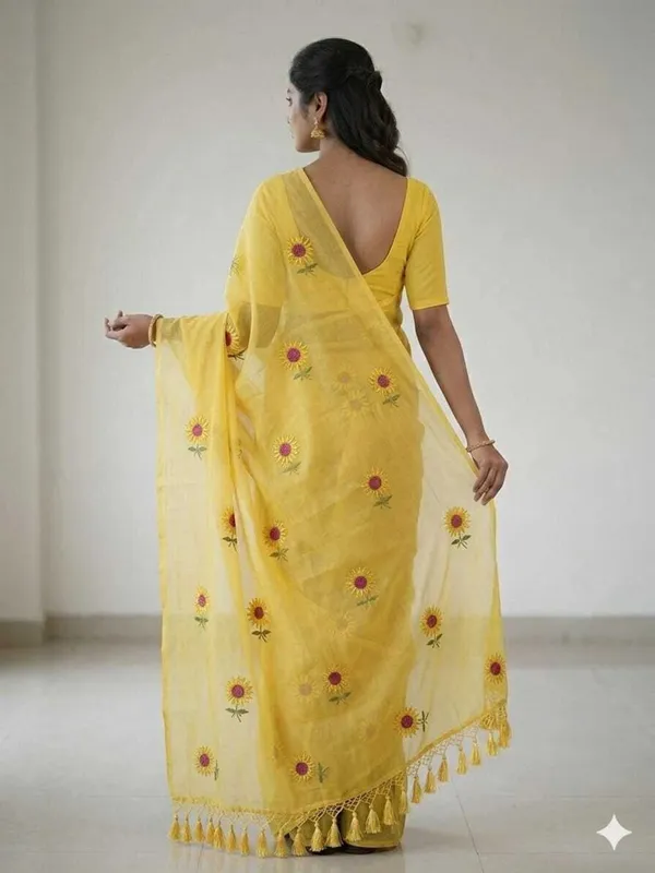 Yellow_Mul_Cotton_Embroidery_Saree