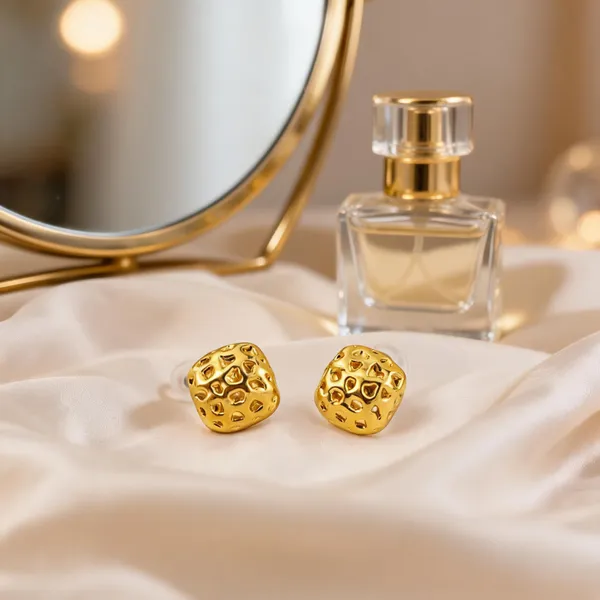 Textured_Gold_Cube_Stud_Earrings_Hollow_Geometric_Square_Studs_Default_Title