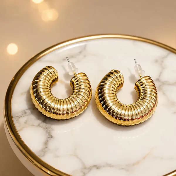 Ribelle_Gold_Ribbed_Hoop_Earrings_Chunky_Textured_Statement_Earrings_Default_Title