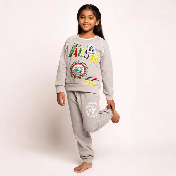 Grey_Cotton_Printed_Sweatshirt_Jogger_Set_For_Kids
