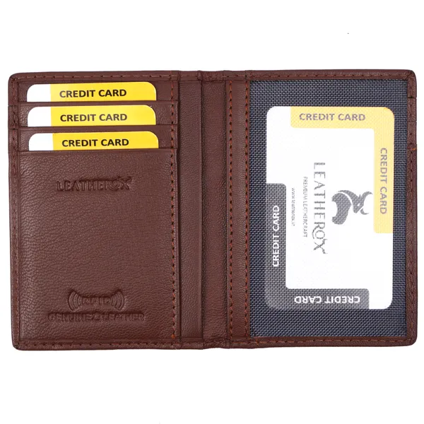 Brown_Leather_Card_Holder_for_Unisex