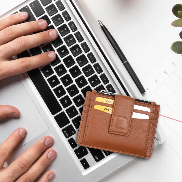 Tan_Leather_Card_Holder_Wallet_for_Unisex