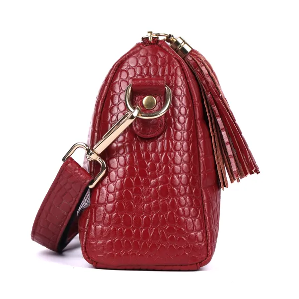Red_Textured_Crossbody_Bag_for_Women