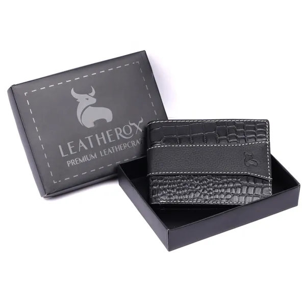 Black-Black_Textured_Bifold_Wallet_for_Men