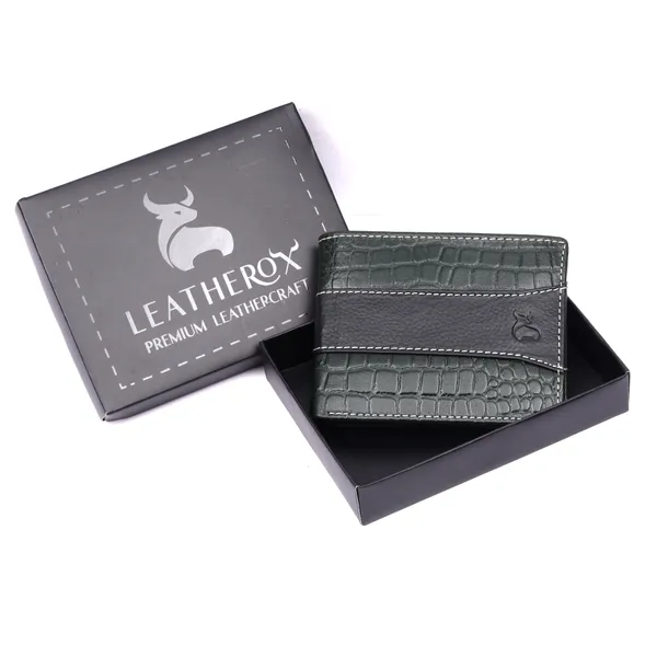 Black-Green_Textured_Bifold_Wallet_for_Men