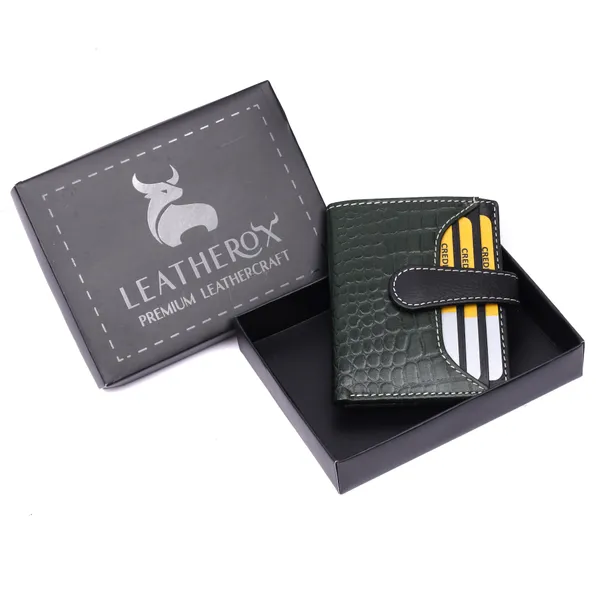Black_-_Green_Textured_Bi-Fold_Wallet_for_Unisex