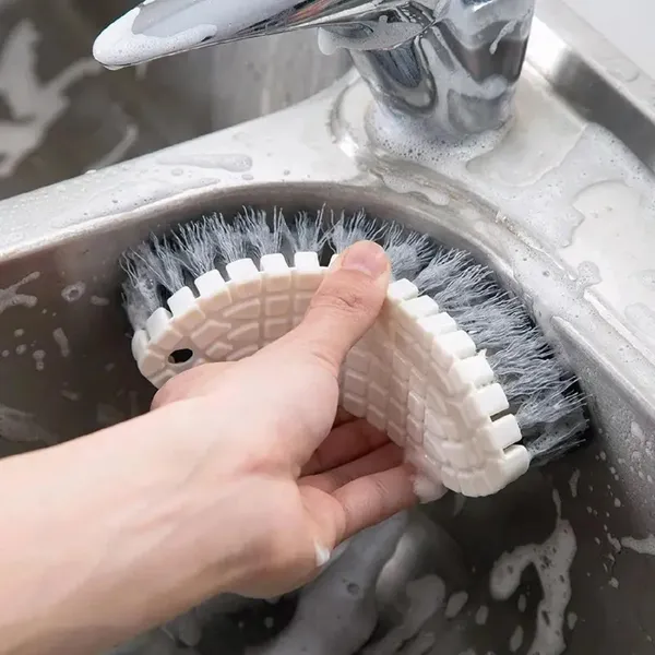 Bendable_Kitchen_Cleaning_Brush