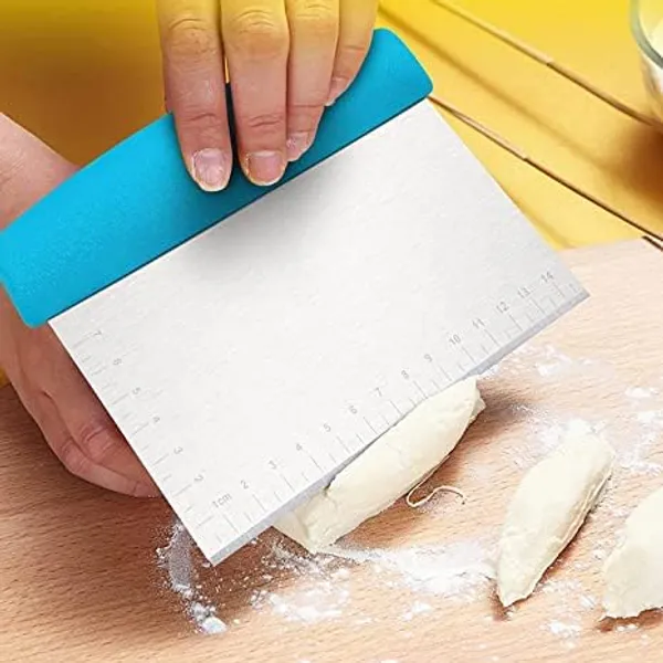 Stainless_Steel_Dough_Scraper