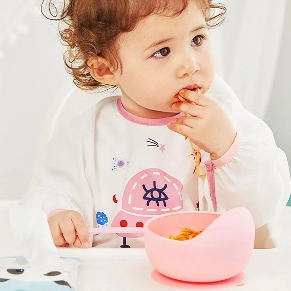 Baby_Silicone_Feeding_Bowl_With_Wooden_Spoon