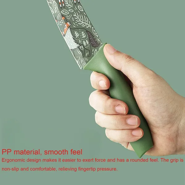 Stainless_Steel_Santoku_Knife_With_Blade_Cover