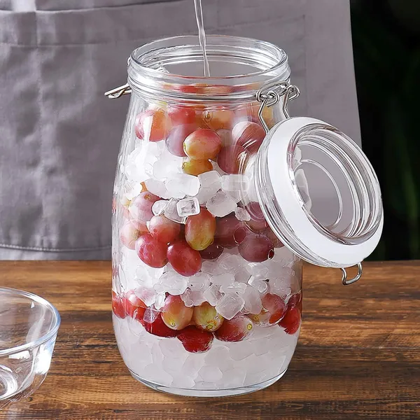 Glass_Storage_Jar_With_Clip_Lid