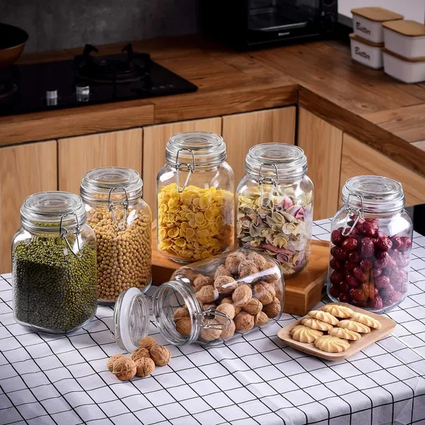 Glass_Storage_Canister_With_Clip_Lid