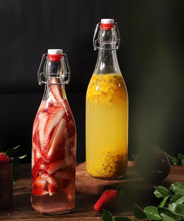 Swing_Top_Glass_Beer_Bottle