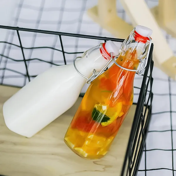 Swing_Top_Glass_Beer_Bottle