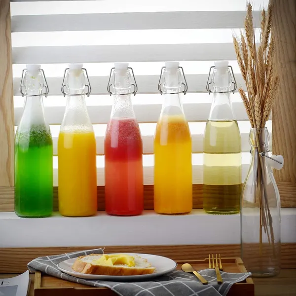 Swing_Top_Glass_Bottle_With_Stopper