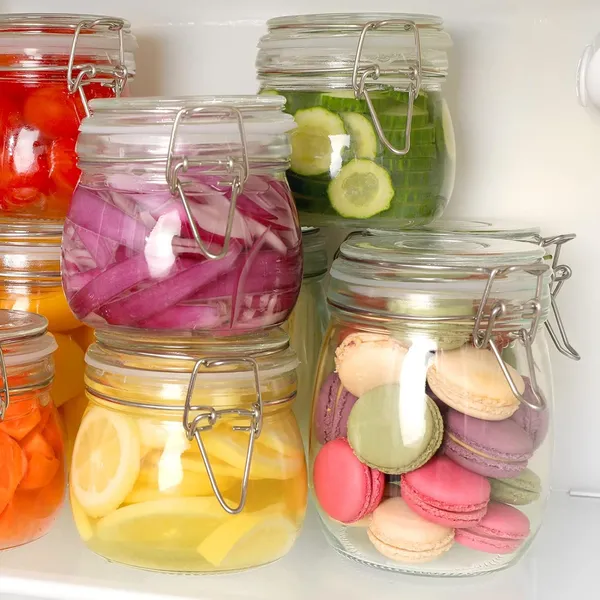Glass_Kitchen_Storage_Canister_With_Hinged_Lid