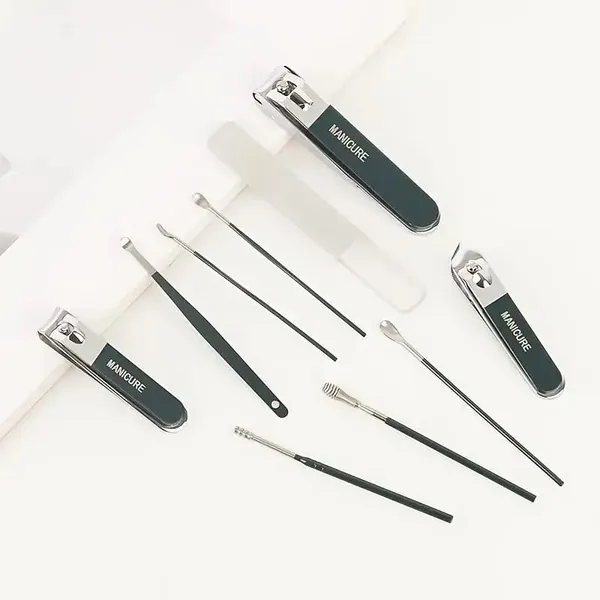 Manicure_Set_With_Leather_Bag
