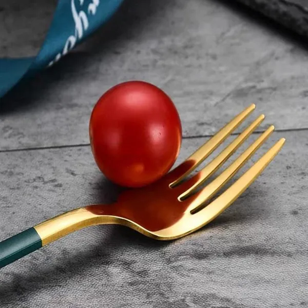 Stainless_Steel_Dinner_Fork