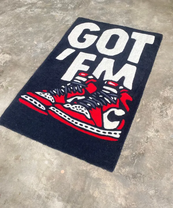 Sneaker_Rug_Stylish_Shoe_Lover_Room_Decor_Hand_Tufted