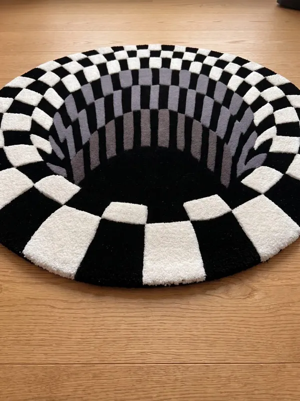 Black_Hole_Handtufted_Rug