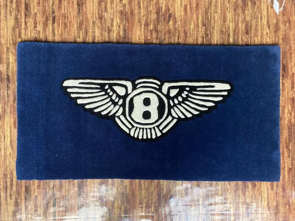 Bentley_Flying_Rug_Top_1_Handtufted_Luxury_Carpet_For_Home_Decor