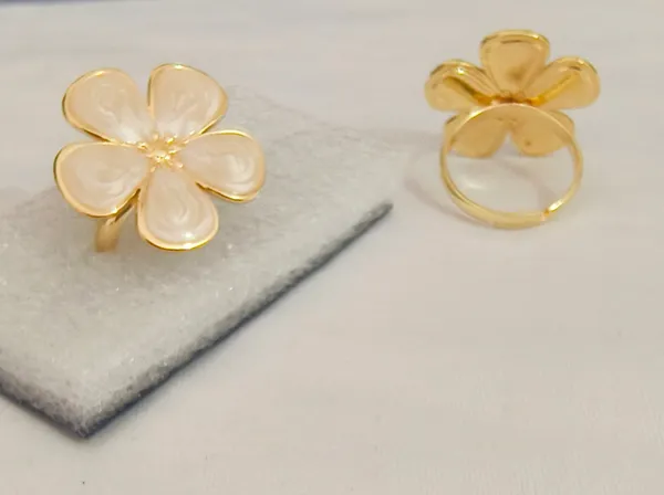 White_&_Black_Stainless_Steel_Enamel_Floral_Adjustable_Ring_Set_For_Women_Pack_of_2