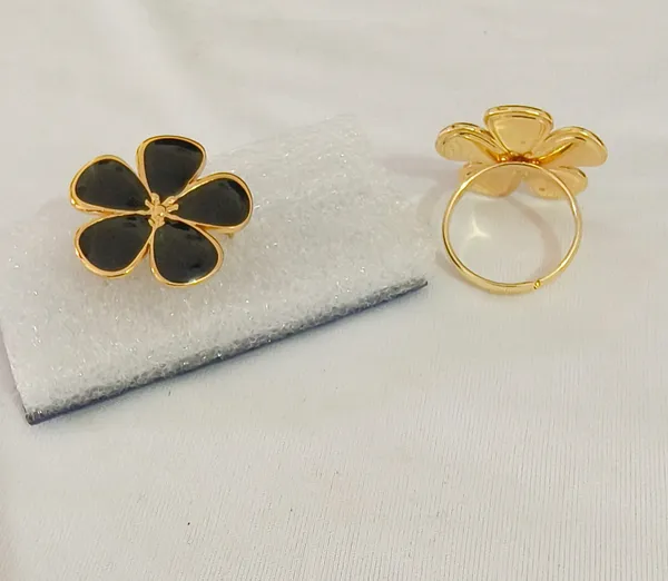 White_&_Black_Stainless_Steel_Enamel_Floral_Adjustable_Ring_Set_For_Women_Pack_of_2
