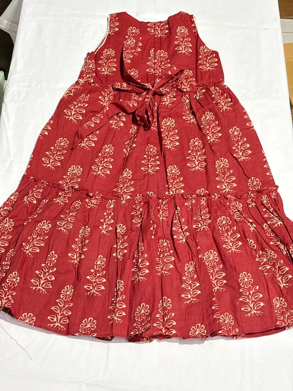 Maroon_Floral_Print_Sleeveless_Dress_for_Girls