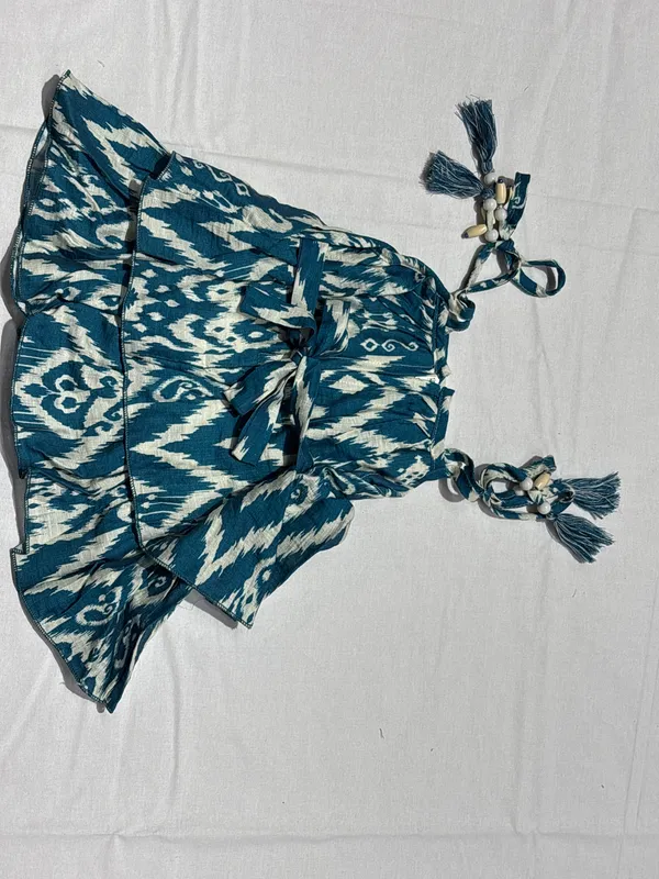 Teal_Printed_Tie-Up_Crop_Top_for_Women