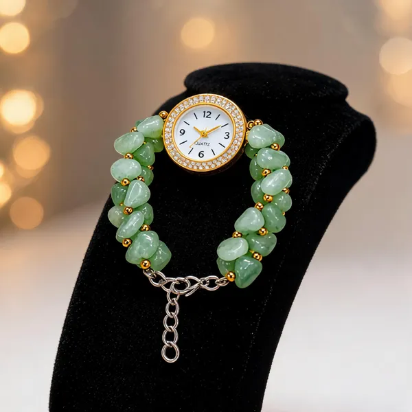 Emerald_Serenity_–_Green_Aventurine_Gemstone_Watch_Bracelet