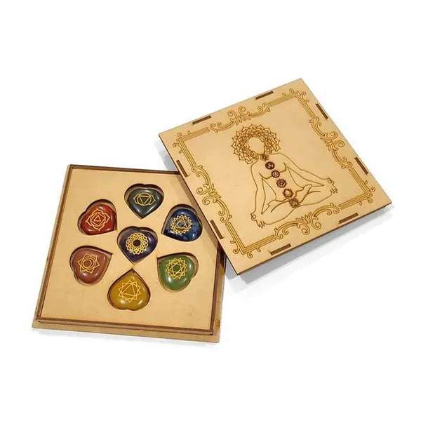 7_Chakra_Healing_Stone_Set_With_Meditate_Wood_Box_(Heart_Shape_Stones)