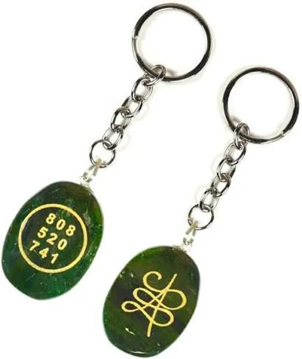 7_Chakra_Tree_of_Life_keychain_-_leaves_are_made_from_seven_distinct_colorful_gemstone_chips_that_correspond_to_the_body's_primary_energy_centers_(chakras)